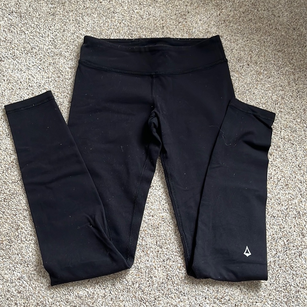 Girls Ivivva leggings Size 10